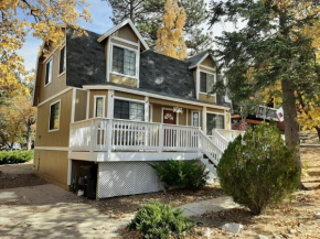 Cabin on the Corner Big Bear Lake